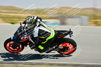 media/Apr-13-2025-TrackXperience (Sun) [[fb1ef998a6]]/Level 2 (Intermediate)/Turn 8 (Session 3)/